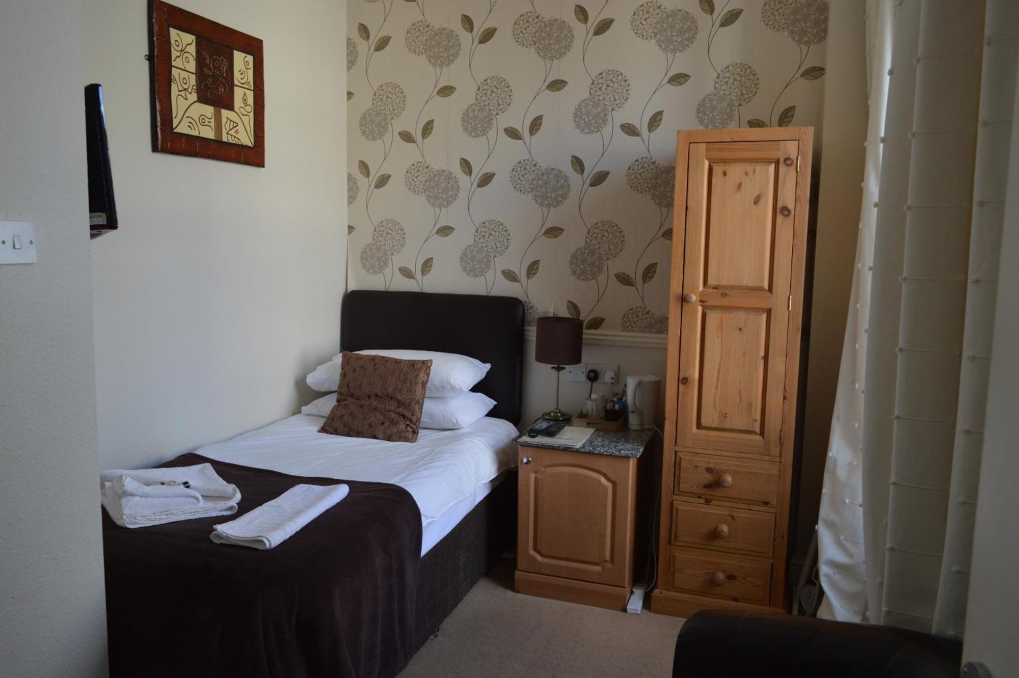 The Sheldon B&B - Free Private Parking Tournoi d'Tournoi d'Eastbourne Extérieur photo