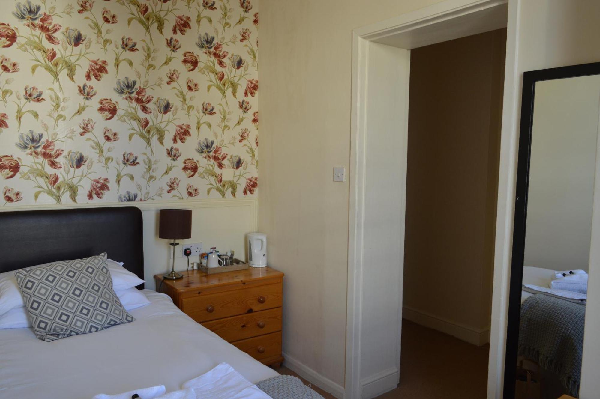 The Sheldon B&B - Free Private Parking Tournoi d'Tournoi d'Eastbourne Extérieur photo